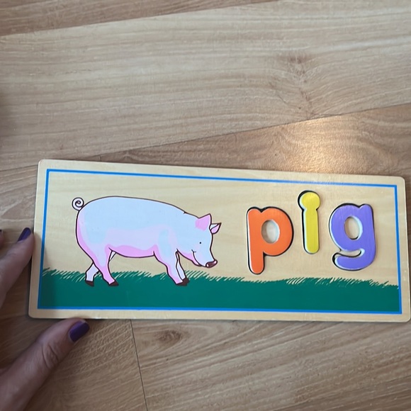 Melissa & Doug Wood See & Spell - Picture 9 of 12